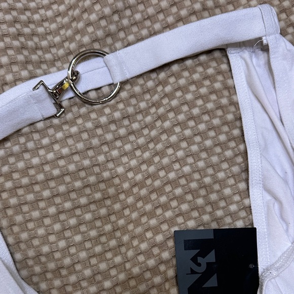 N2N RARE White Suede-like Chaps with buckle. - Picture 4 of 6